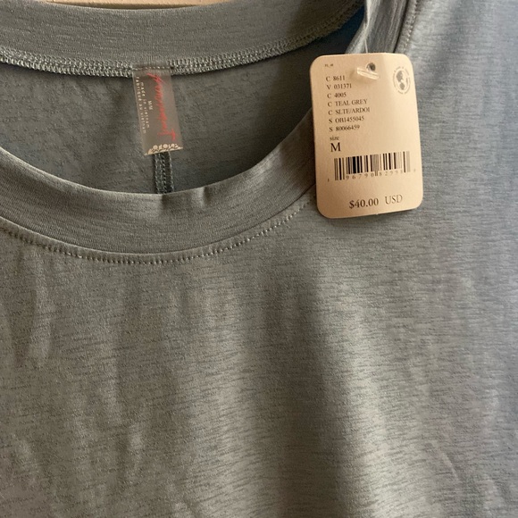 Free People Movement Crop Top NWT - Picture 2 of 7